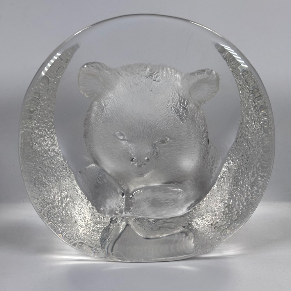 Mats Jonasson Bear Sculpture Signed Crystal Sweden Paperweight Lead‎ MCM